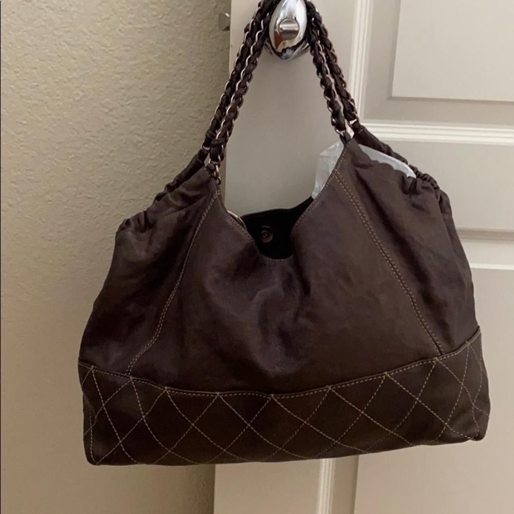 Chanel shoulder bag in metallic brown